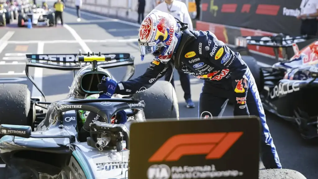 Verstappen kritisch ondanks verrassende podiumplaats: 'Alsof ik een schildpad ben'